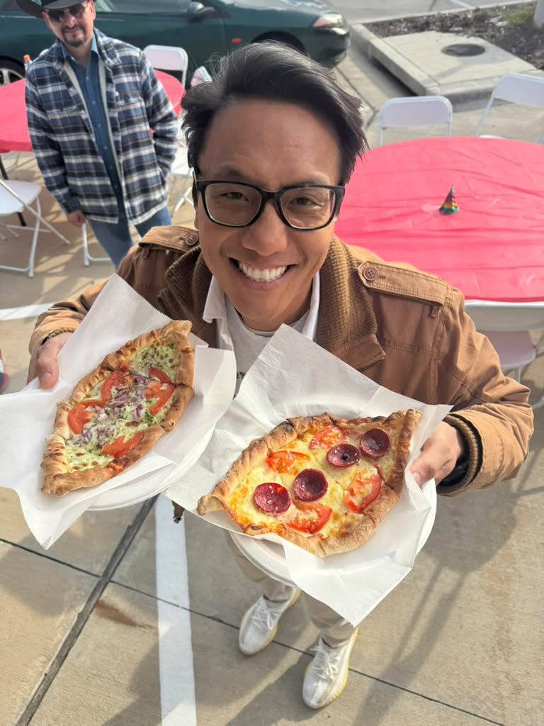 Happy customer at the truck
